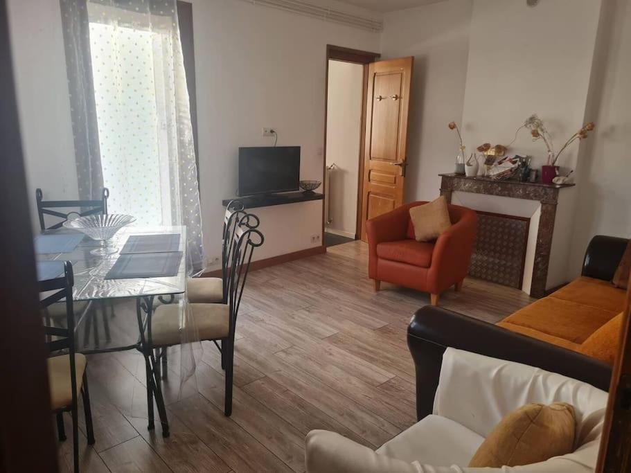 Grand Appart - Avec Terrasse Реймс Екстер'єр фото
