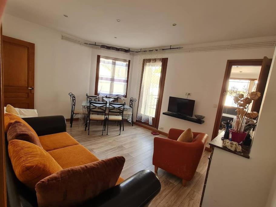 Grand Appart - Avec Terrasse Реймс Екстер'єр фото